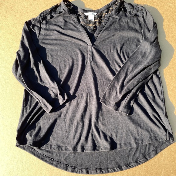 H&M Tops - H&M Lace Trim Top Womens Large Black Casual Office 3/4 Sleeve V-Neck Blouse